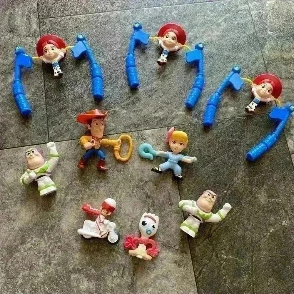 ❤️ 3/$15 Disney Toy Story Action Figures Everything Pictured as One Lot/Set - Picture 2 of 2